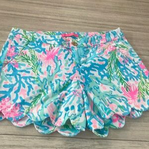buttercup shorts, love the beautiful summer color 🌸🌺